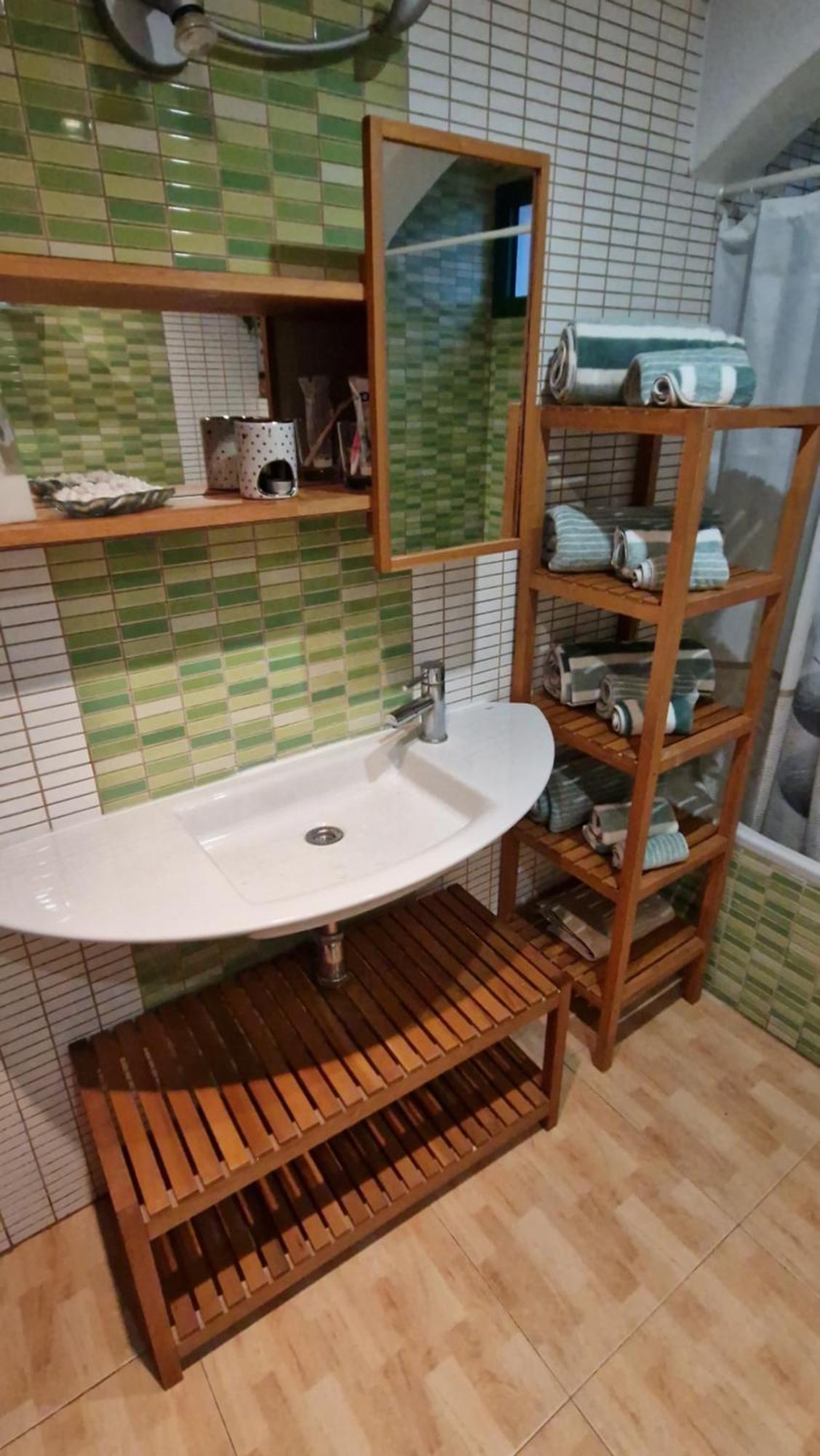 Lukite House Apartman Tías Kültér fotó